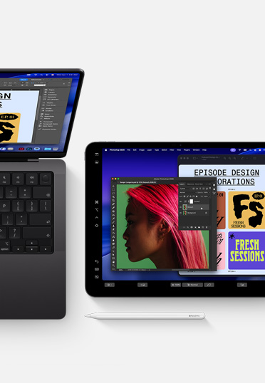 MacBook과 Apple Pencil 및 iPad의 모습. 두 화면 모두에 동일한 그래픽 디자인 소프트웨어가 표시되어있습니다. 기기간 연속성 기능을 강조합니다.